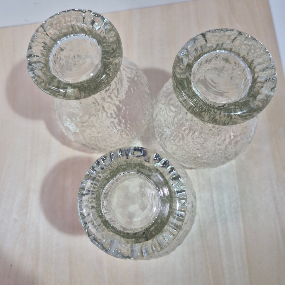 Set of 3 Textured Glass Goblets Vintage Barware Frosted Stemware - Picture 4 of 5